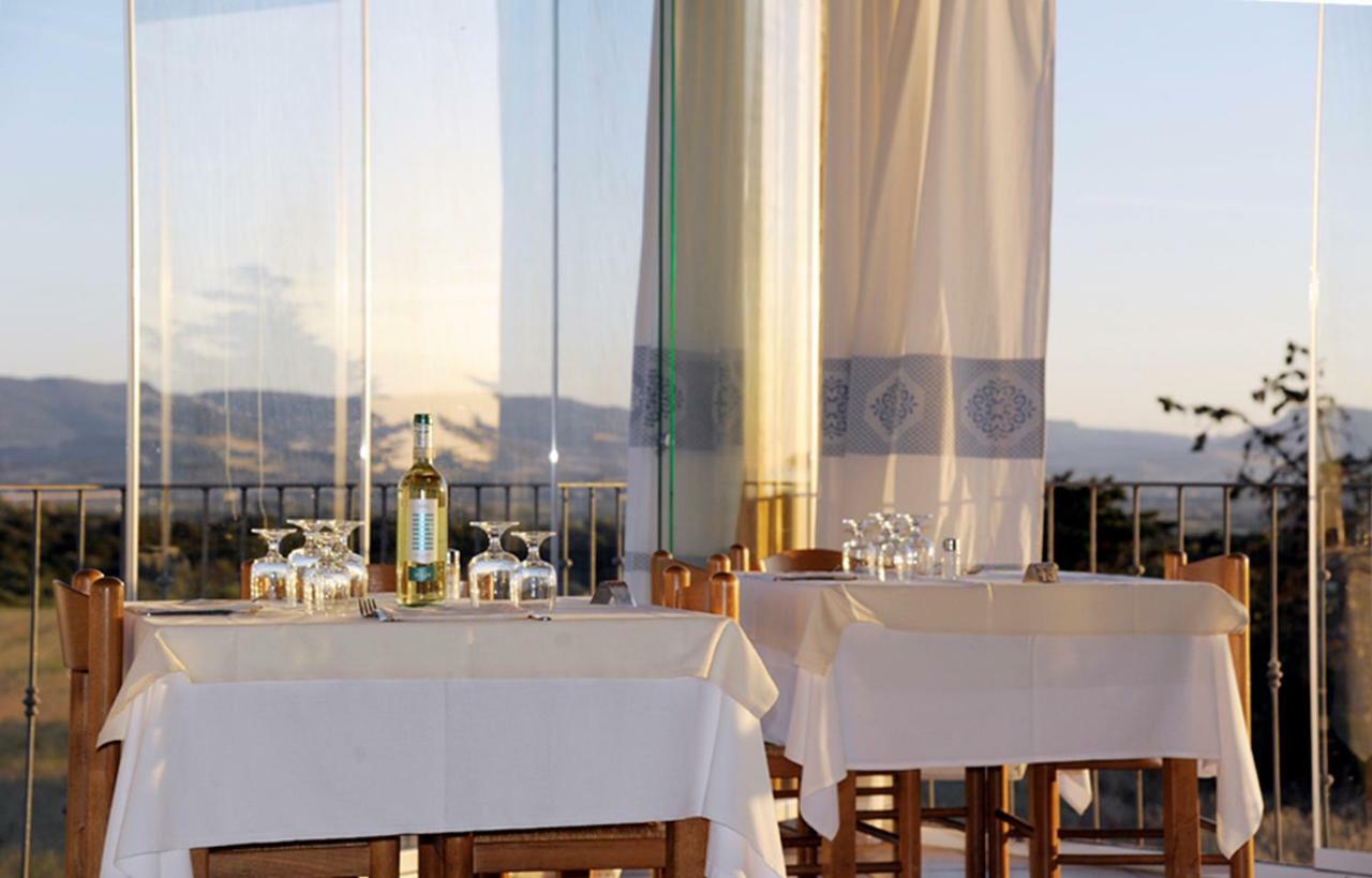 באדזי Hotel Marina מראה חיצוני תמונה